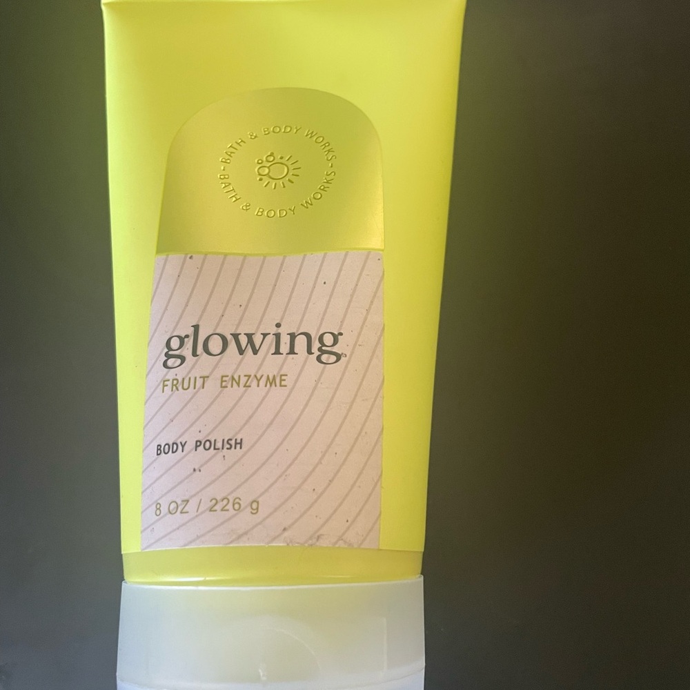 Glowing Fruit Enzyme Body Polish - Yellow